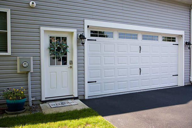24/7 Emergency Garage Door Panel Replacement experts in Cleveland County County, NC